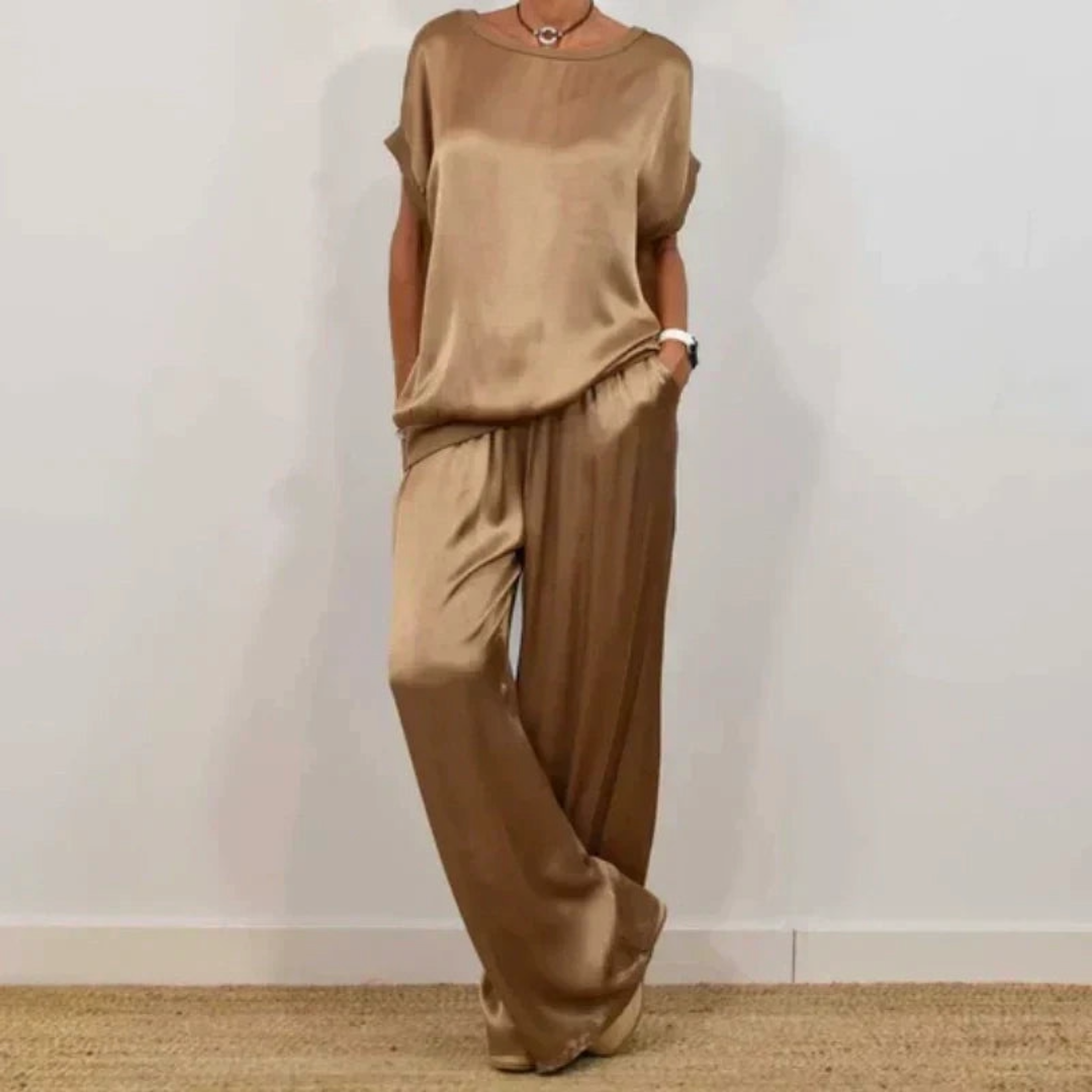 Nadine - Conjunto con top de satén y pantalones de pierna ancha