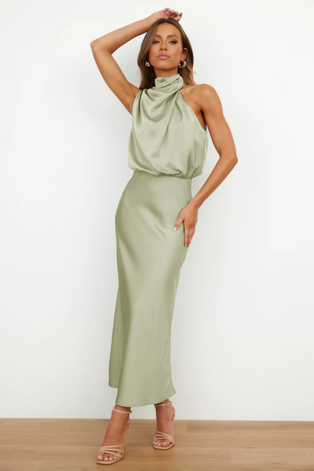 Melira - Vestido maxi de cuello alto Regal