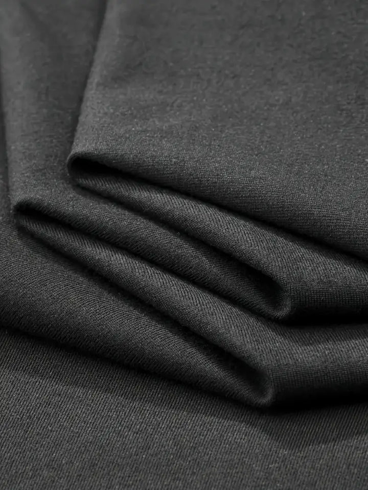 Trevor - Playera de cuello en V con tacto suave