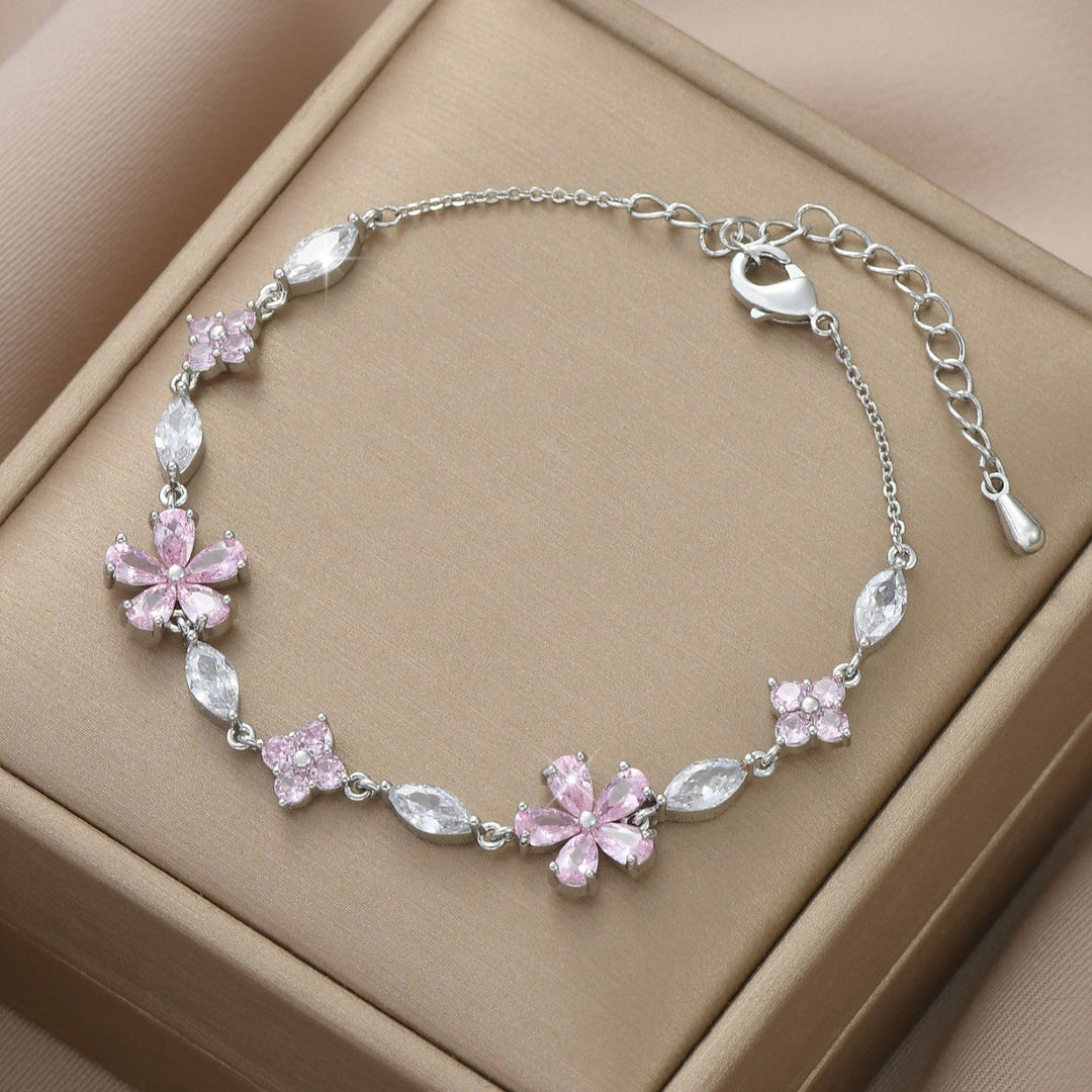 Niva - Pulsera de Flor Elegante