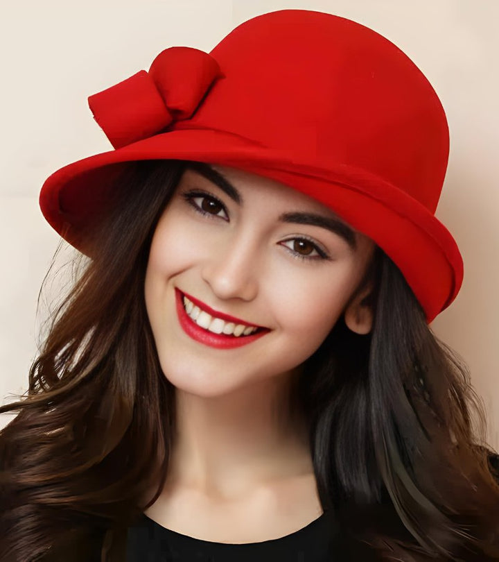 Magnolia - Sombrero Cloche Elegante con Ala