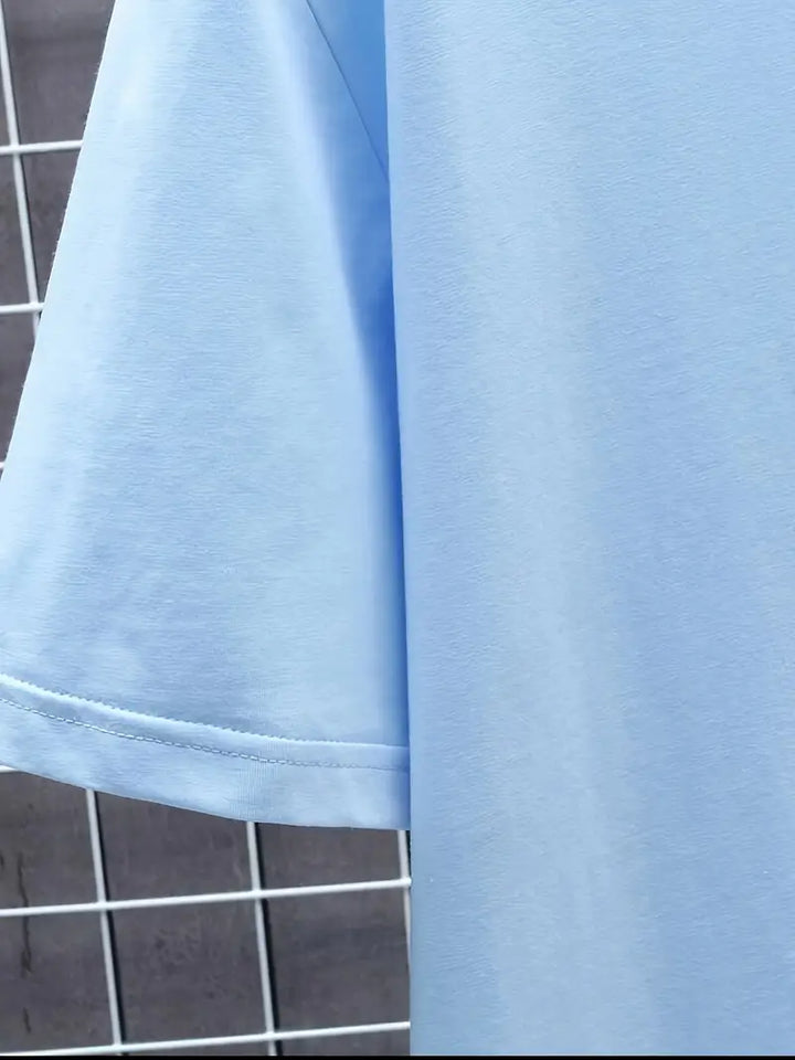 Trevor - Playera de cuello en V con tacto suave