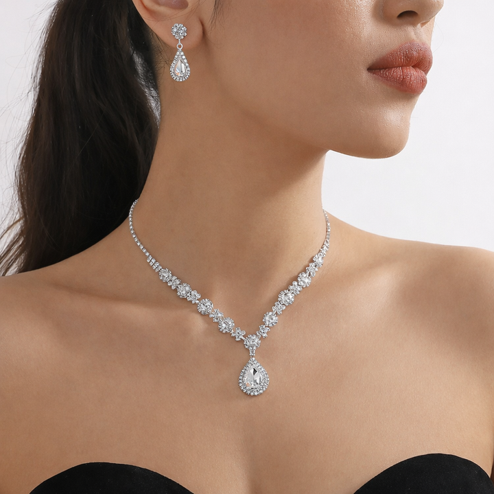 Sariyn - Conjunto de Joyería Elegante en Forma de Gota