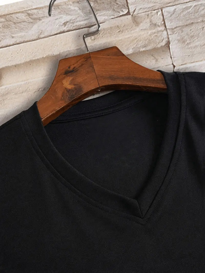 Trevor - Playera de cuello en V con tacto suave