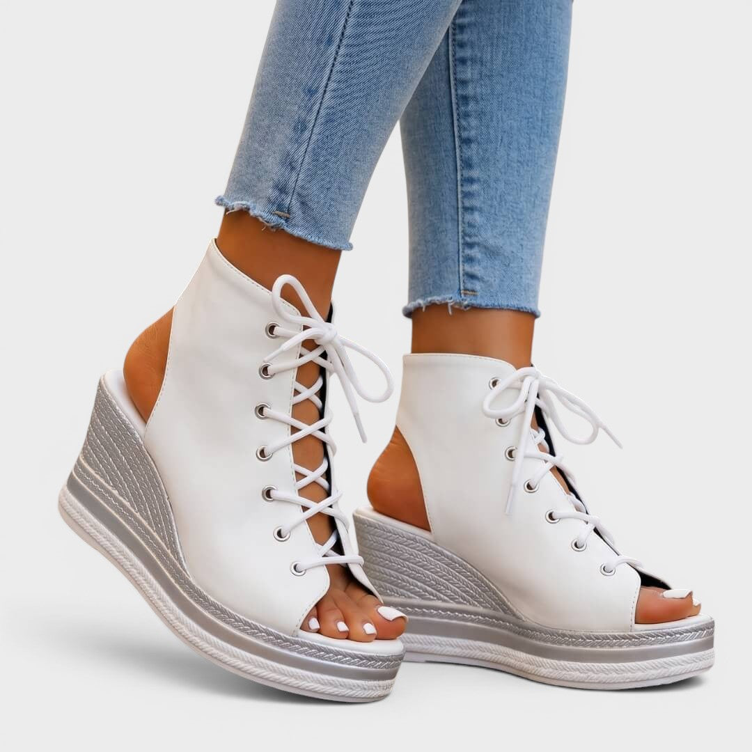 Elaina - Sandalia de cuña alta con cordones