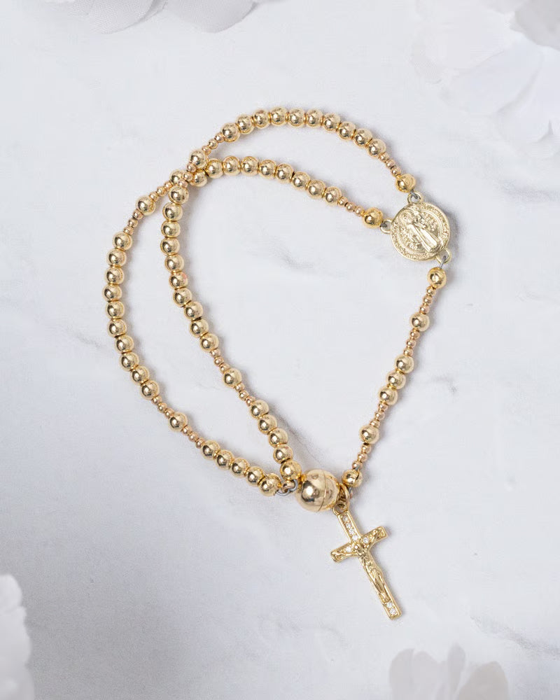 Farah - Pulsera de cuentas con cruz