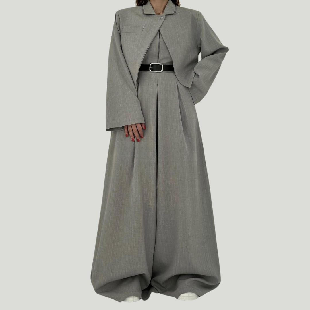 Lyranel - Mono Casual Estiloso