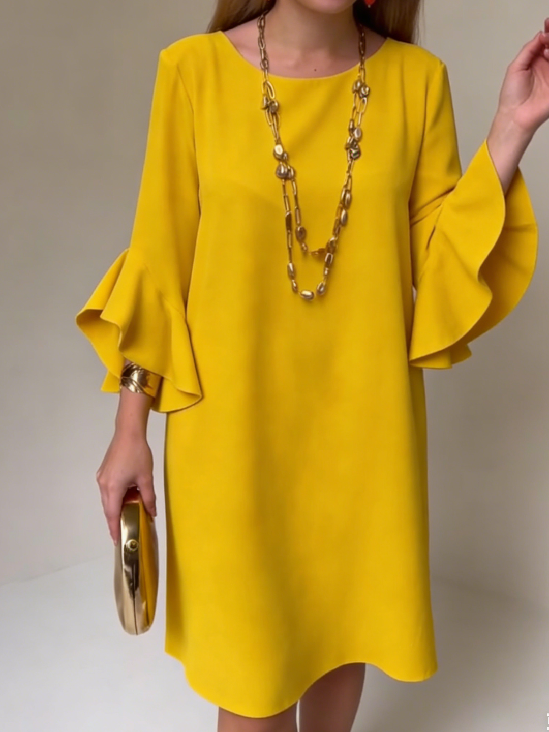 Hilaria - Minivestido de mangas con vuelo