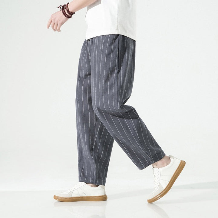 Brodie - Pantalón a rayas de corte relajado
