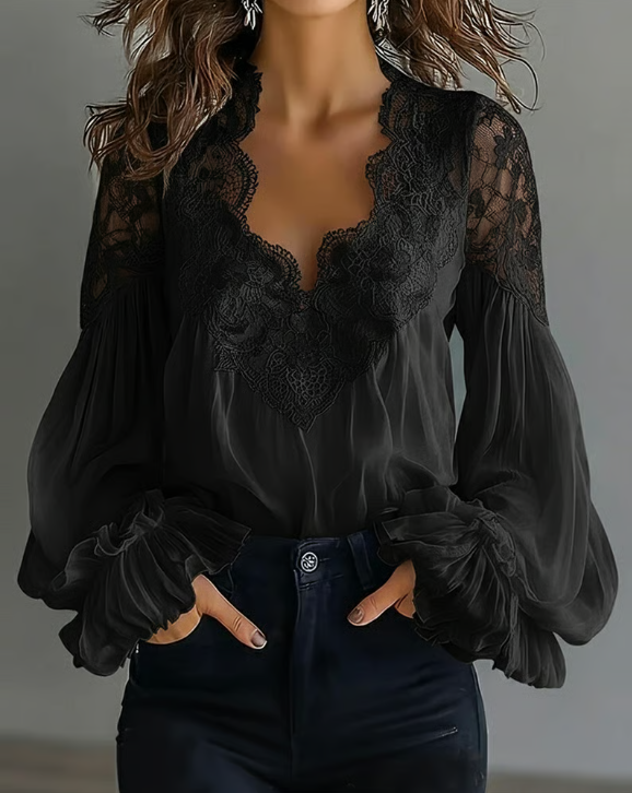 Briseis - Blusa de encaje con manga larga