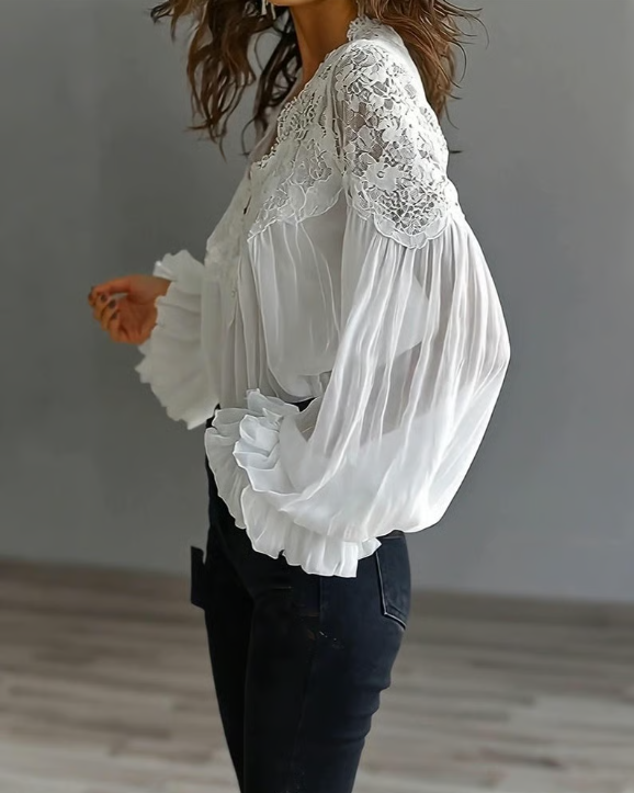 Briseis - Blusa de encaje con manga larga