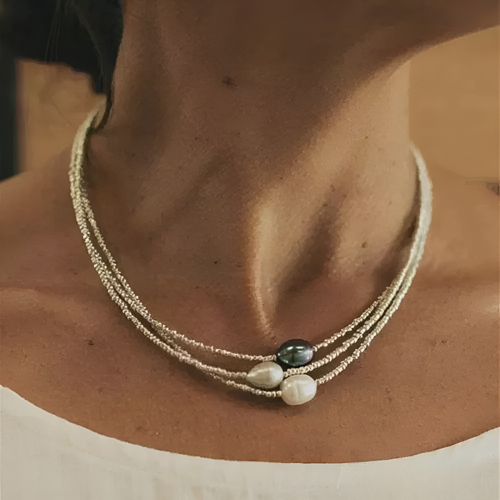 Zelia - Collar de Tres Cadenas