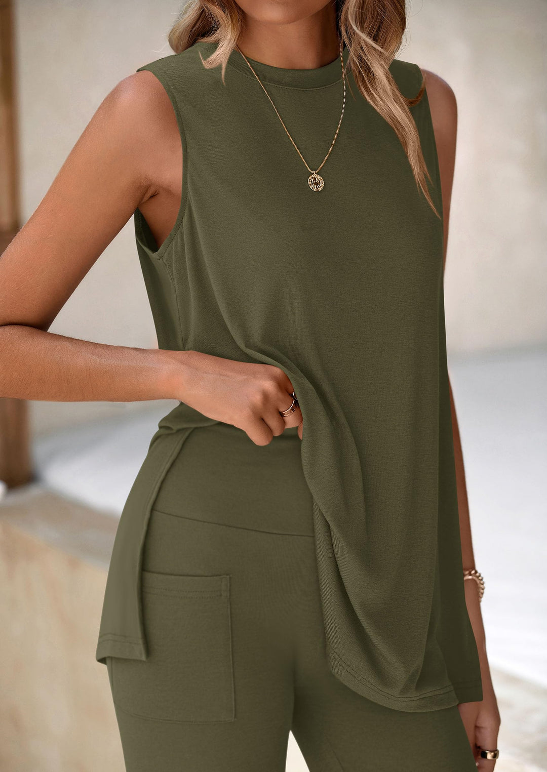 Selestia - Conjunto de top sin mangas y shorts