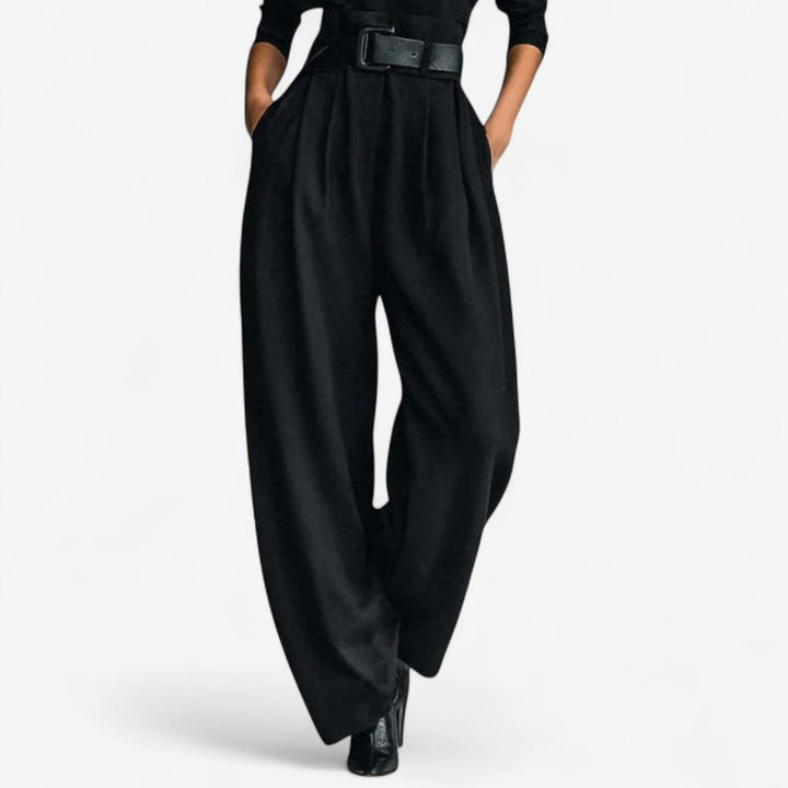 Amia - Mono Casual Estiloso