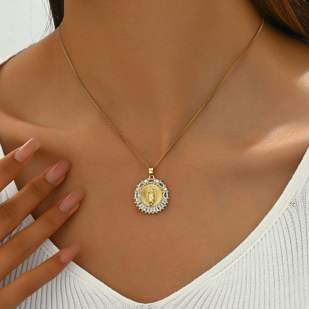 Zarelle - Collar con Colgante Religioso