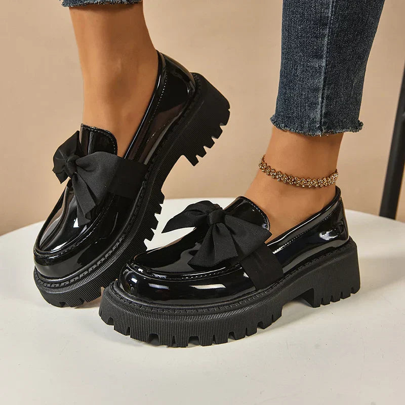Eliza - Mocasines de plataforma con acabado brillante