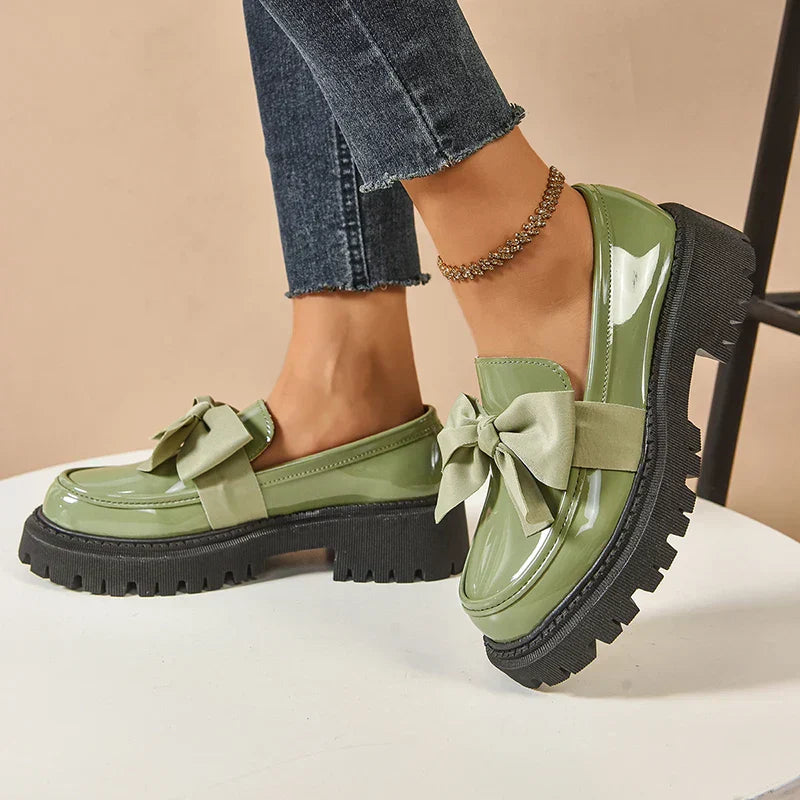 Eliza - Mocasines de plataforma con acabado brillante