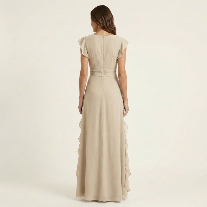 Delyth - Vestido maxi elegante con olanes