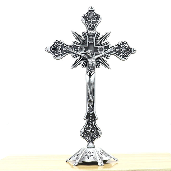Lumina – Escultura de Jesús crucificado