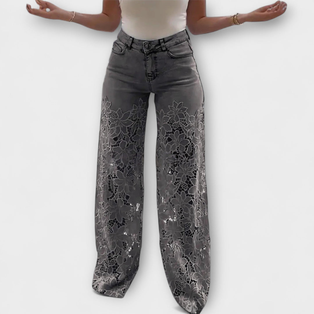 Elenai - Jeans premium con parche de encaje