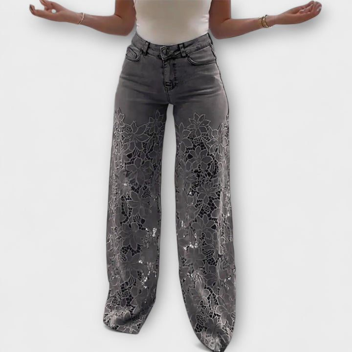 Elenai - Jeans premium con parche de encaje